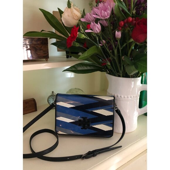 TORY BURCH Handbag Britten Printed Patent Combo Crossbody - Picture 2 of 15